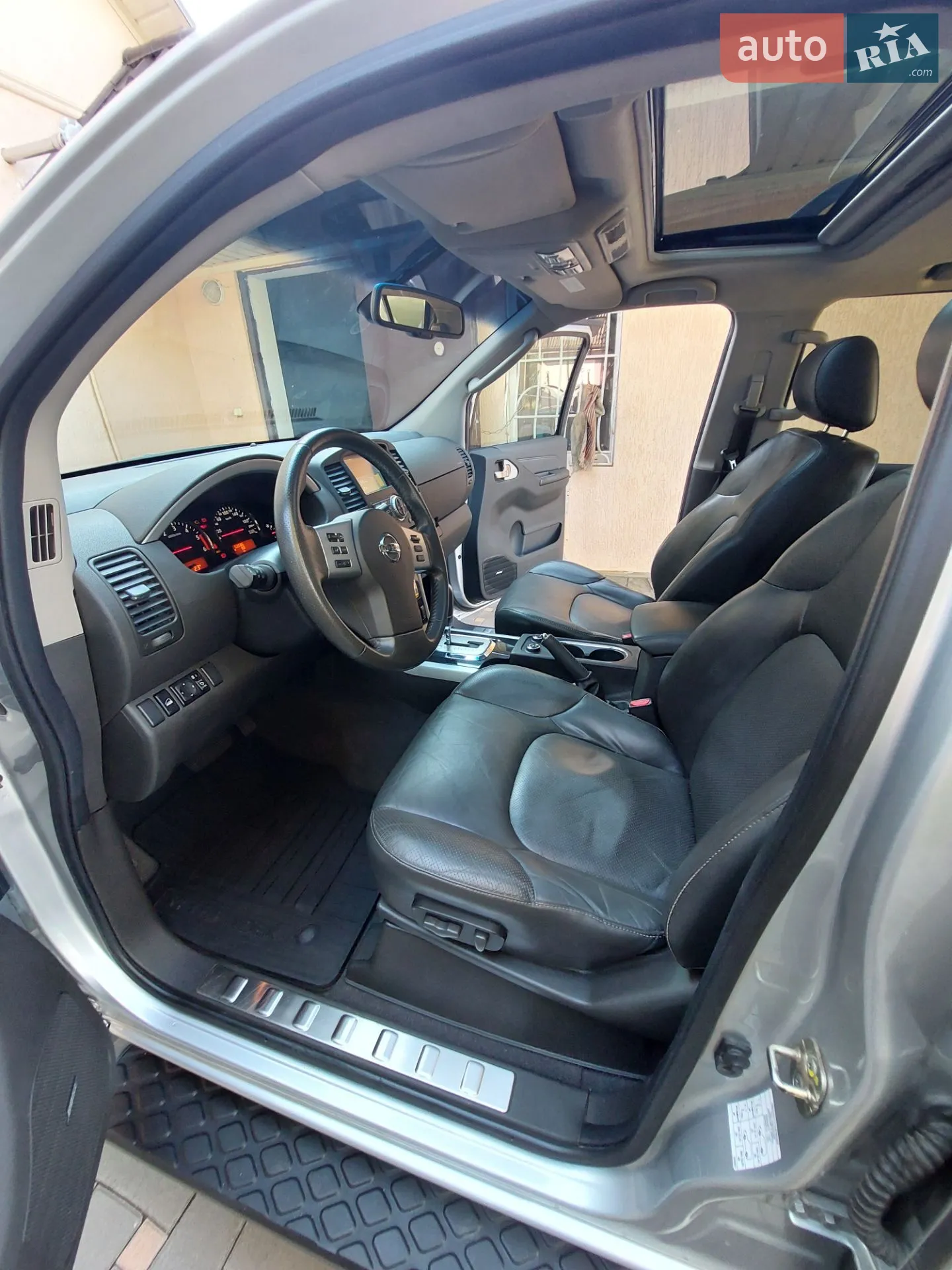 2014 Nissan Pathfinder - мініатюра 10