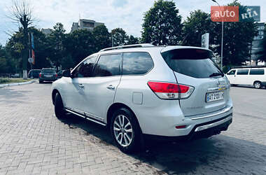 Внедорожник / Кроссовер Nissan Pathfinder 2015 в 