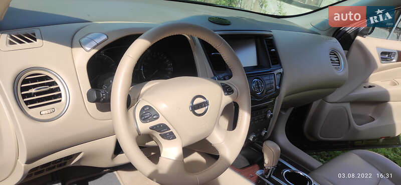 Внедорожник / Кроссовер Nissan Pathfinder 2015 в Шептицькому фото 6 Внедорожник / Кроссовер Nissan Pathfinder 2015 в Шептицькому