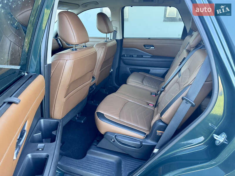 Внедорожник / Кроссовер Nissan Pathfinder 2022 в Ровно фото 15 Внедорожник / Кроссовер Nissan Pathfinder 2022 в Ровно