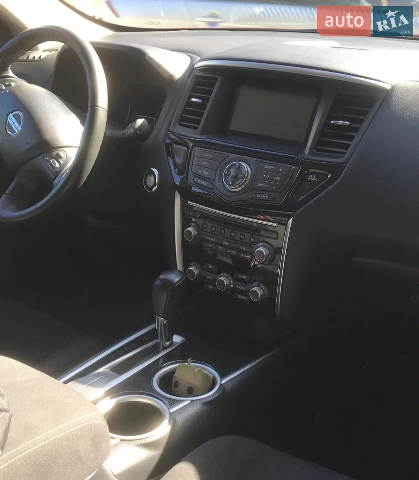 2015 Nissan Pathfinder - мініатюра 7