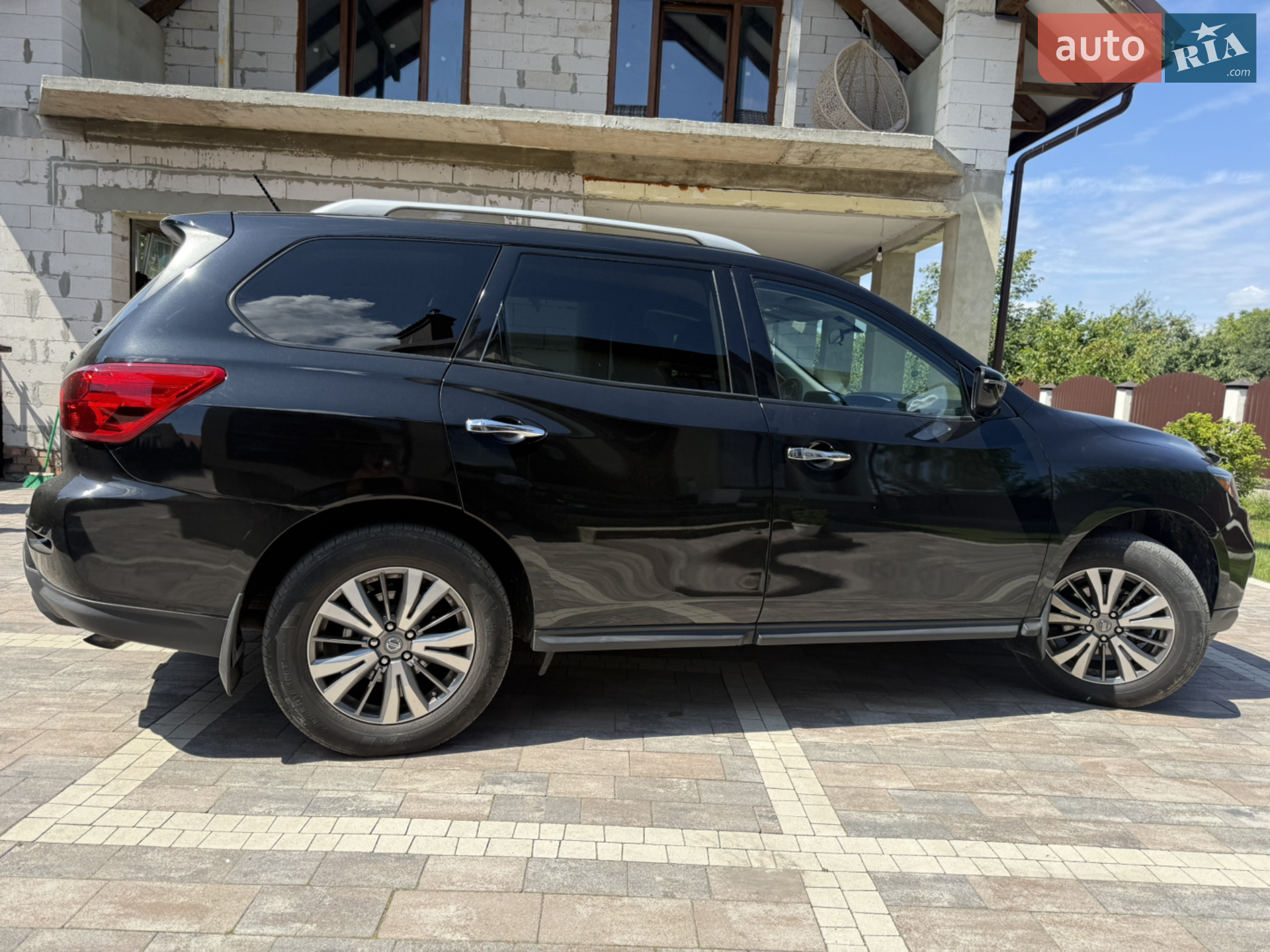 2018 Nissan Pathfinder - мініатюра 10