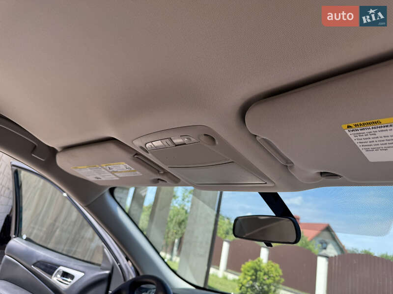 Позашляховик / Кросовер Nissan Pathfinder 2018 в Жовкві