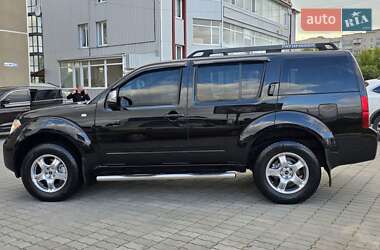 Внедорожник / Кроссовер Nissan Pathfinder 2006 в 