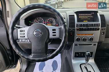 Внедорожник / Кроссовер Nissan Pathfinder 2006 в 