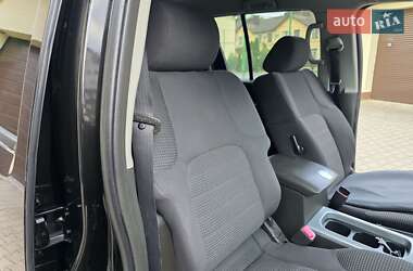 Внедорожник / Кроссовер Nissan Pathfinder 2006 в 