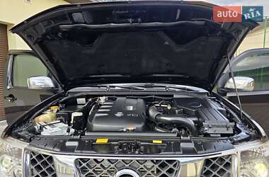 Внедорожник / Кроссовер Nissan Pathfinder 2006 в 