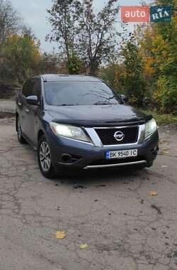 Внедорожник / Кроссовер Nissan Pathfinder 2014 в 
