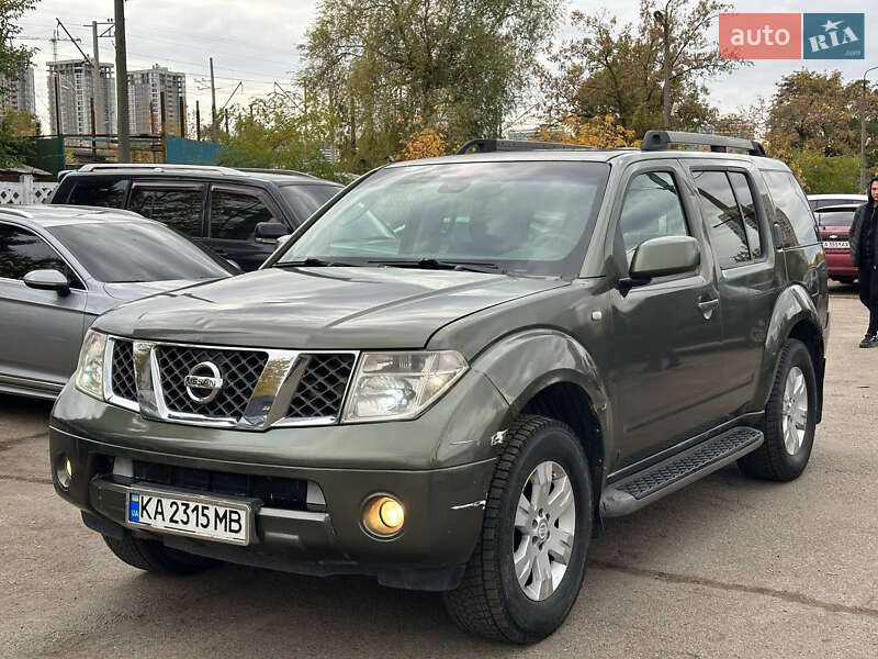 Позашляховик / Кросовер Nissan Pathfinder 2005 в Києві фото Позашляховик / Кросовер Nissan Pathfinder 2005 в Києві