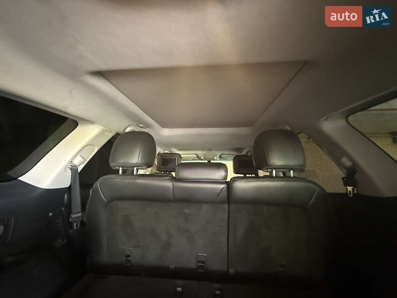 Внедорожник / Кроссовер Nissan Pathfinder 2015 в Львове