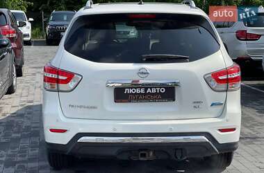 Позашляховик / Кросовер Nissan Pathfinder 2013 в  фото 5 Позашляховик / Кросовер Nissan Pathfinder 2013 в