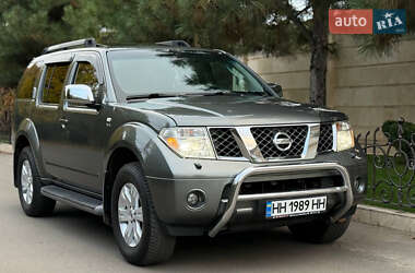 Позашляховик / Кросовер Nissan Pathfinder 2006 в Одесі