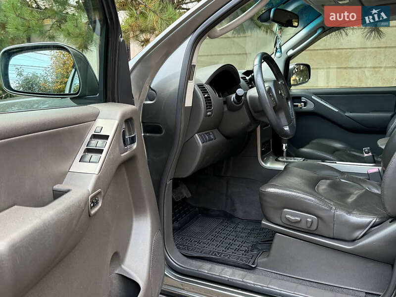 Внедорожник / Кроссовер Nissan Pathfinder 2005 в Одессе фото 43 Внедорожник / Кроссовер Nissan Pathfinder 2005 в Одессе