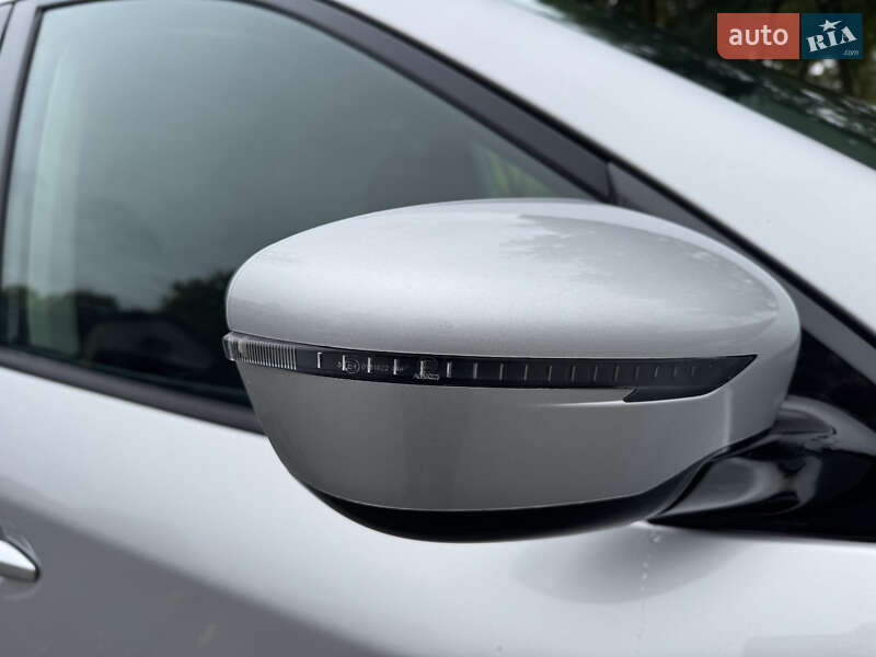 Внедорожник / Кроссовер Nissan Pathfinder 2016 в Киеве