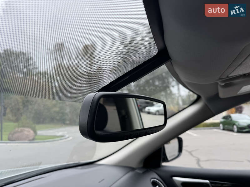 Внедорожник / Кроссовер Nissan Pathfinder 2016 в Киеве