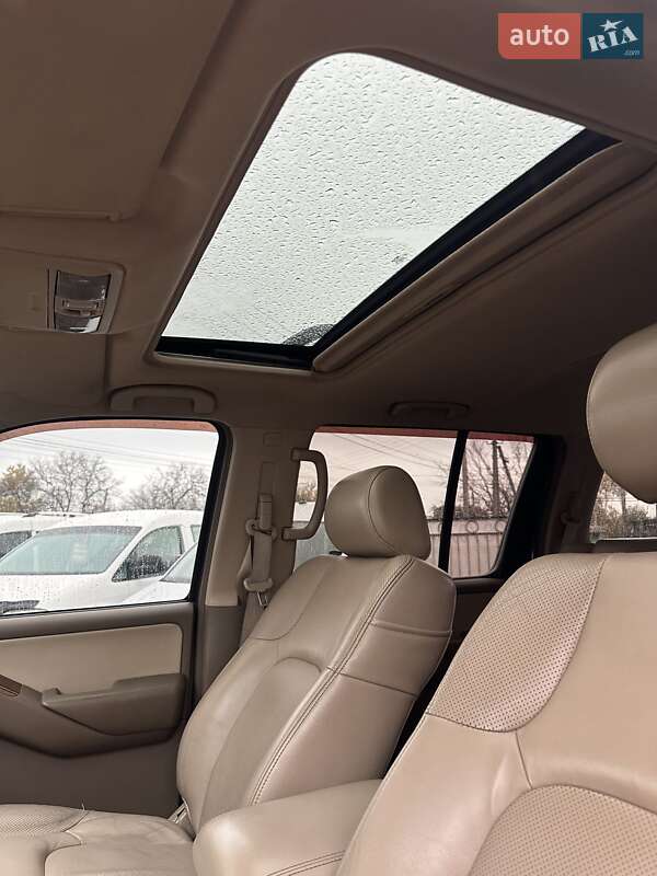 Внедорожник / Кроссовер Nissan Pathfinder 2007 в Смеле фото 15 Внедорожник / Кроссовер Nissan Pathfinder 2007 в Смеле