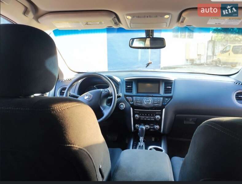 Внедорожник / Кроссовер Nissan Pathfinder 2015 в Одессе