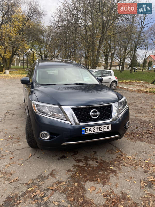 Внедорожник / Кроссовер Nissan Pathfinder 2014 в Кропивницком