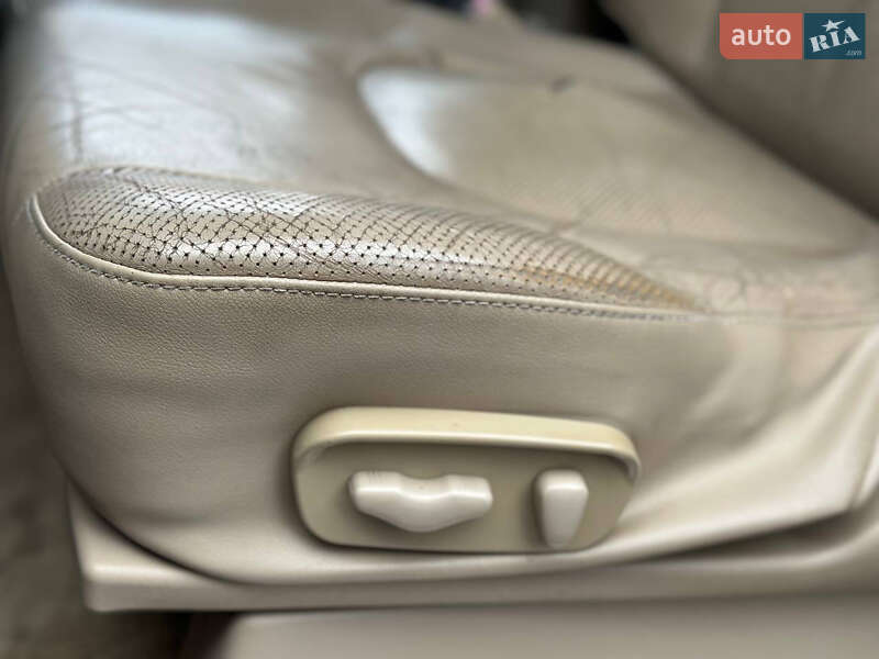 Внедорожник / Кроссовер Nissan Pathfinder 2007 в Днепре