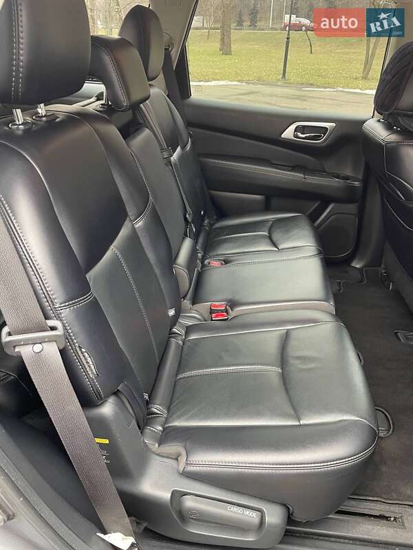 Внедорожник / Кроссовер Nissan Pathfinder 2019 в Нежине