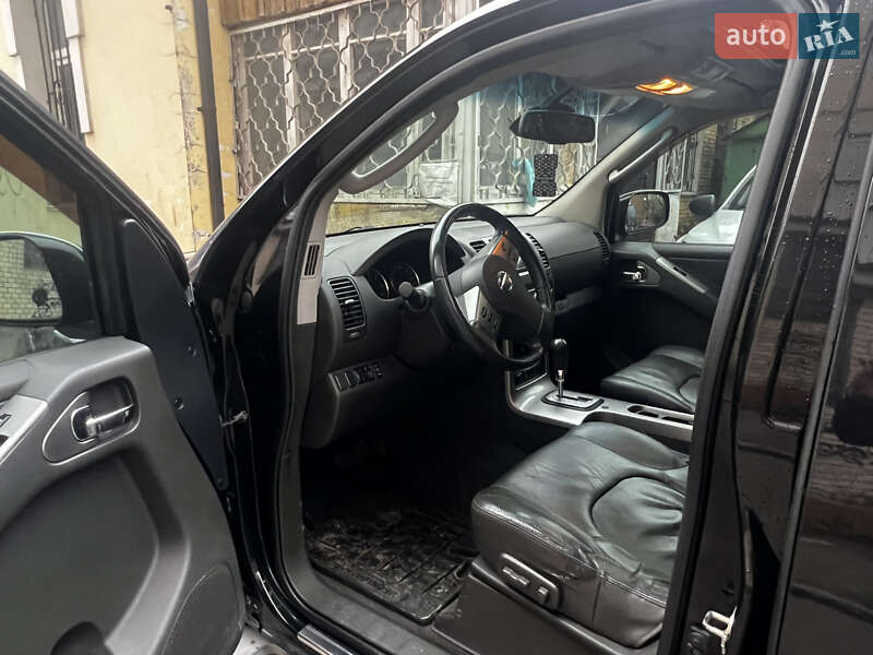 Внедорожник / Кроссовер Nissan Pathfinder 2006 в Хмельницком фото 3 Внедорожник / Кроссовер Nissan Pathfinder 2006 в Хмельницком