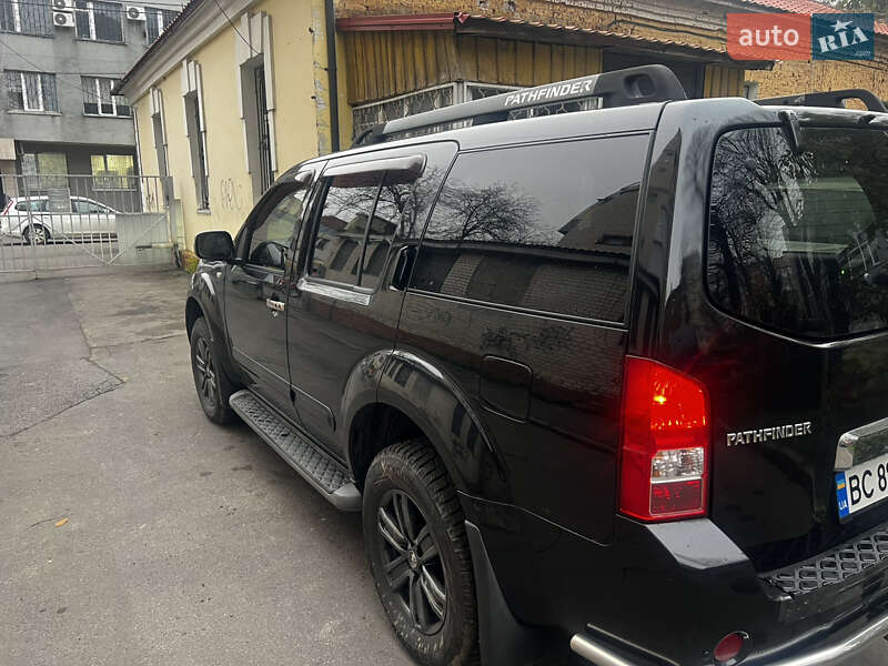 Внедорожник / Кроссовер Nissan Pathfinder 2006 в Хмельницком фото 20 Внедорожник / Кроссовер Nissan Pathfinder 2006 в Хмельницком