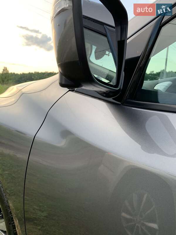 Внедорожник / Кроссовер Nissan Pathfinder 2017 в Вараше