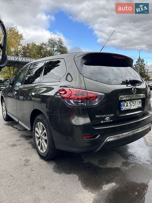 Внедорожник / Кроссовер Nissan Pathfinder 2014 в Чернигове фото 3 Внедорожник / Кроссовер Nissan Pathfinder 2014 в Чернигове
