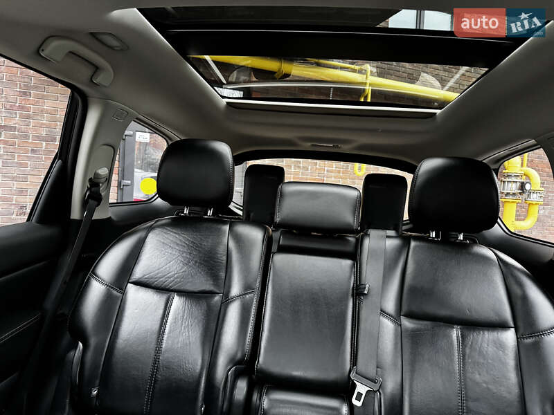Внедорожник / Кроссовер Nissan Pathfinder 2015 в Полтаве