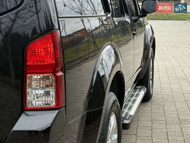 Внедорожник / Кроссовер Nissan Pathfinder 2006 в Дублянах фото 28 Внедорожник / Кроссовер Nissan Pathfinder 2006 в Дублянах