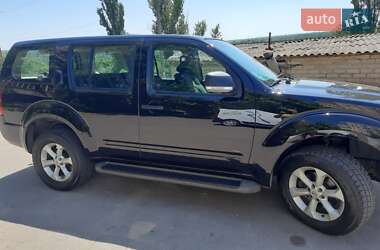 Позашляховик / Кросовер Nissan Pathfinder 2011 в Кривому Розі
