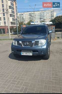 Внедорожник / Кроссовер Nissan Pathfinder 2006 в Харькове