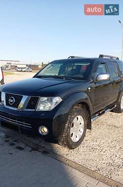 Внедорожник / Кроссовер Nissan Pathfinder 2007 в Киеве