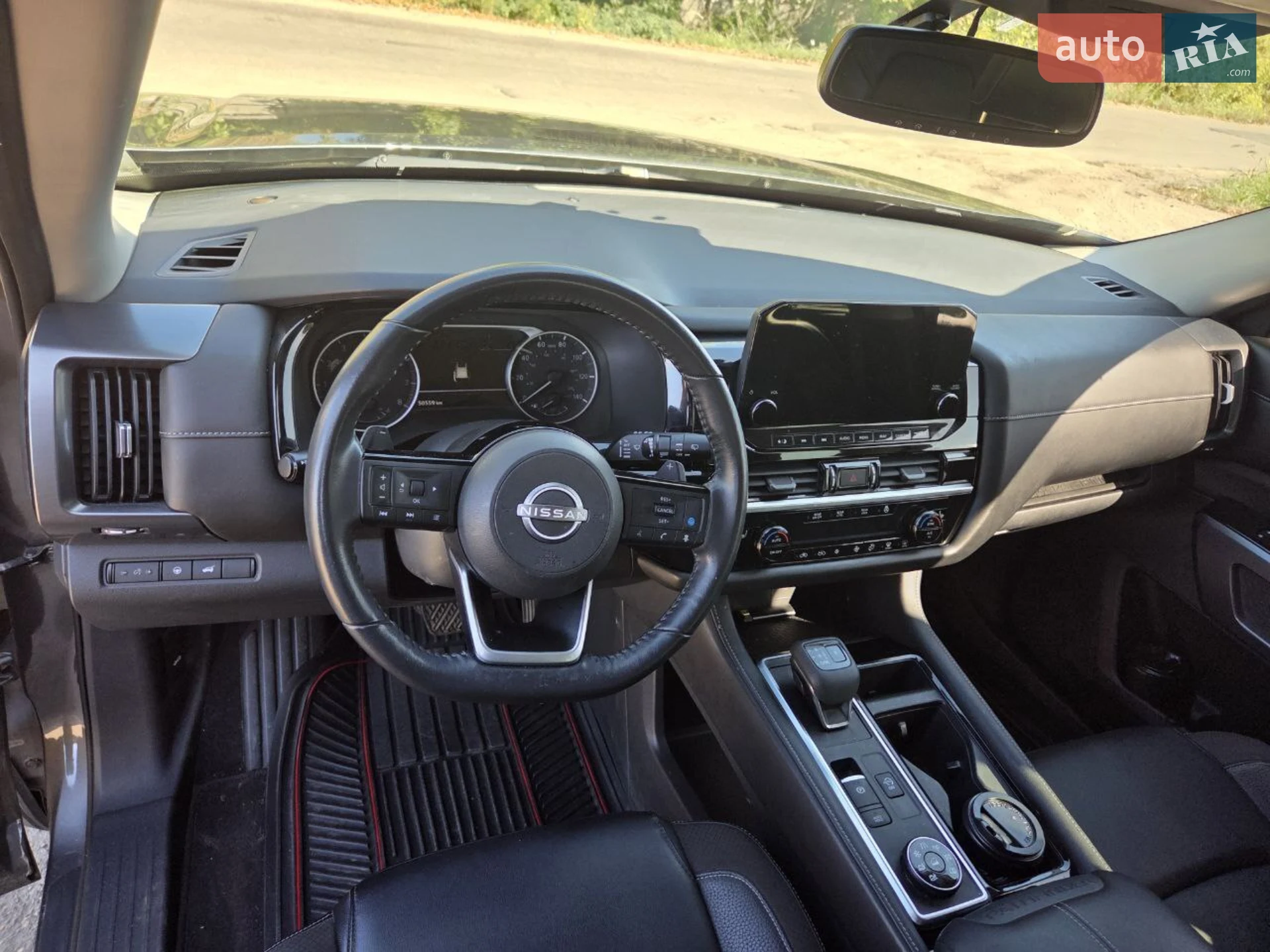 2022 Nissan Pathfinder - мініатюра 12