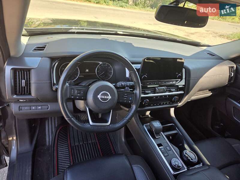Позашляховик / Кросовер Nissan Pathfinder 2022 в Черкасах
