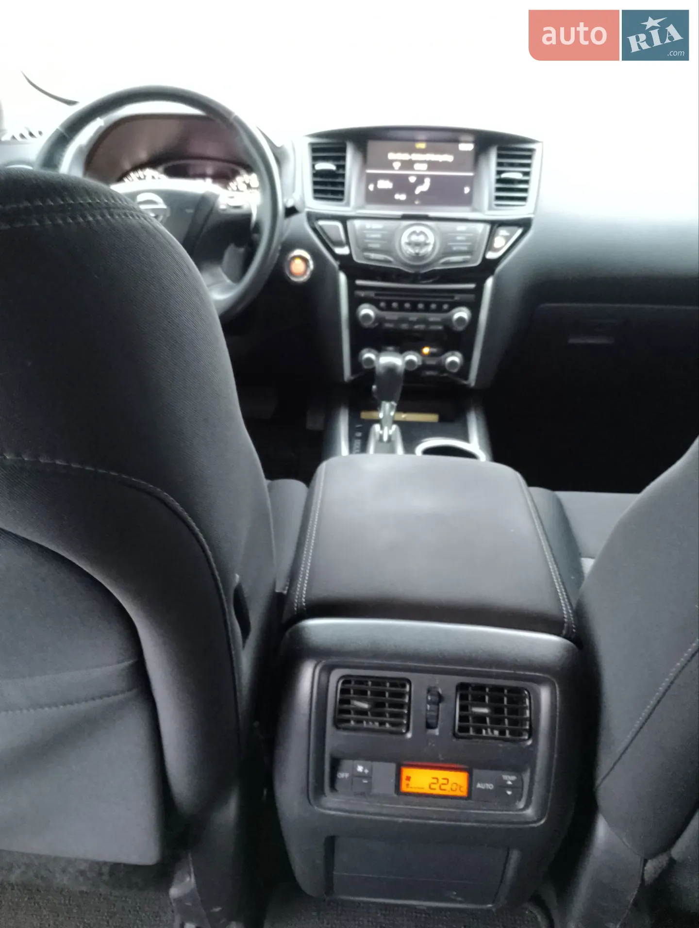2016 Nissan Pathfinder - мініатюра 14
