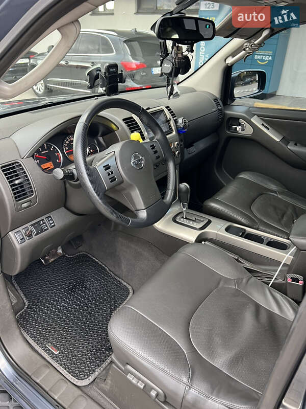 Внедорожник / Кроссовер Nissan Pathfinder 2005 в Львове фото 25 Внедорожник / Кроссовер Nissan Pathfinder 2005 в Львове