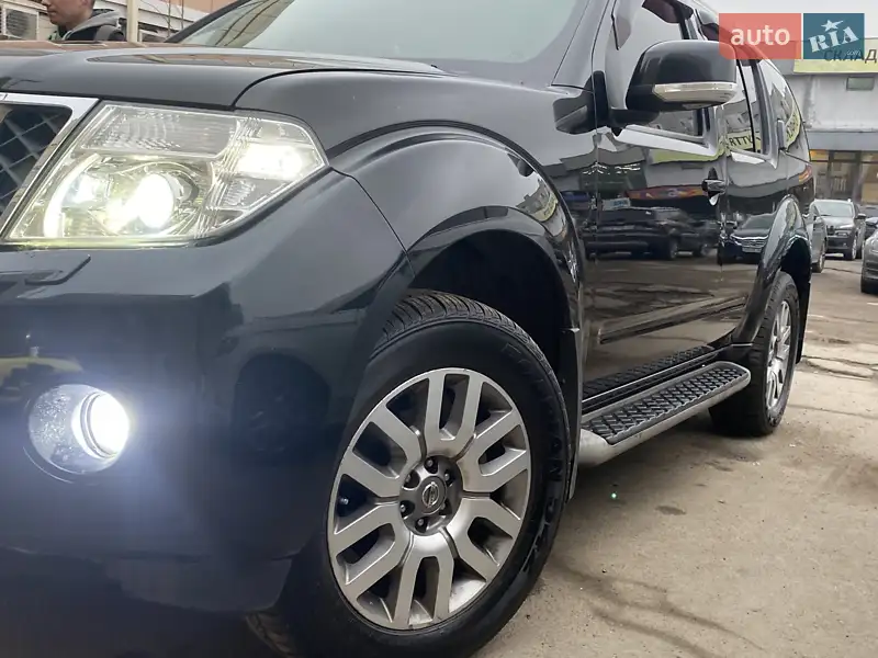 Nissan Pathfinder 2013