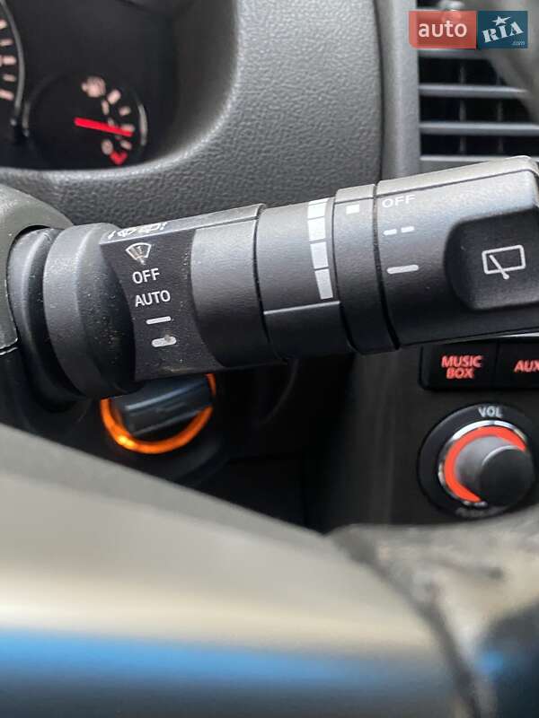 Позашляховик / Кросовер Nissan Pathfinder 2013 в Дніпрі