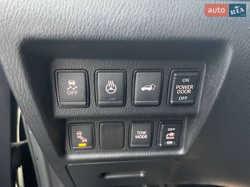 Позашляховик / Кросовер Nissan Pathfinder 2016 в Києві