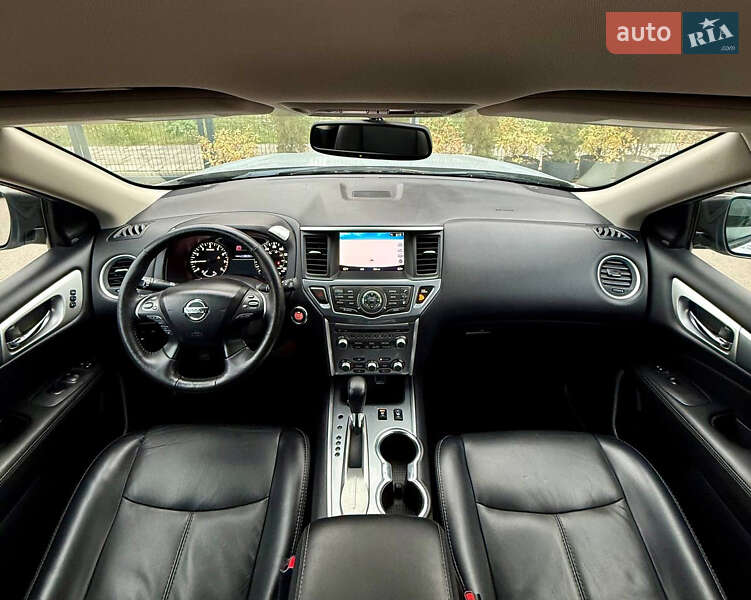 Внедорожник / Кроссовер Nissan Pathfinder 2019 в Киеве фото 44 Внедорожник / Кроссовер Nissan Pathfinder 2019 в Киеве