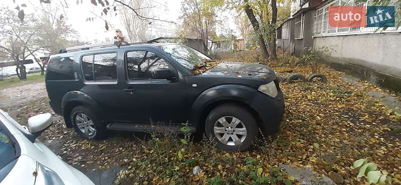 Внедорожник / Кроссовер Nissan Pathfinder 2005 в Одессе