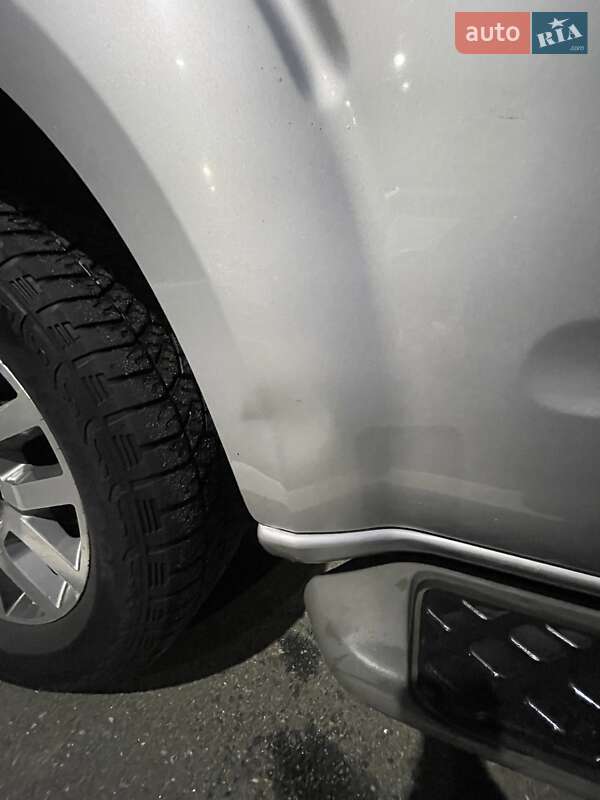 Позашляховик / Кросовер Nissan Pathfinder 2012 в Києві