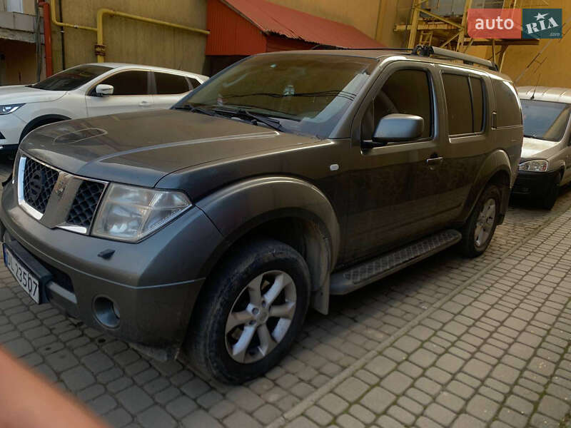 Nissan Pathfinder 2005 Nissan Pathfinder 2005