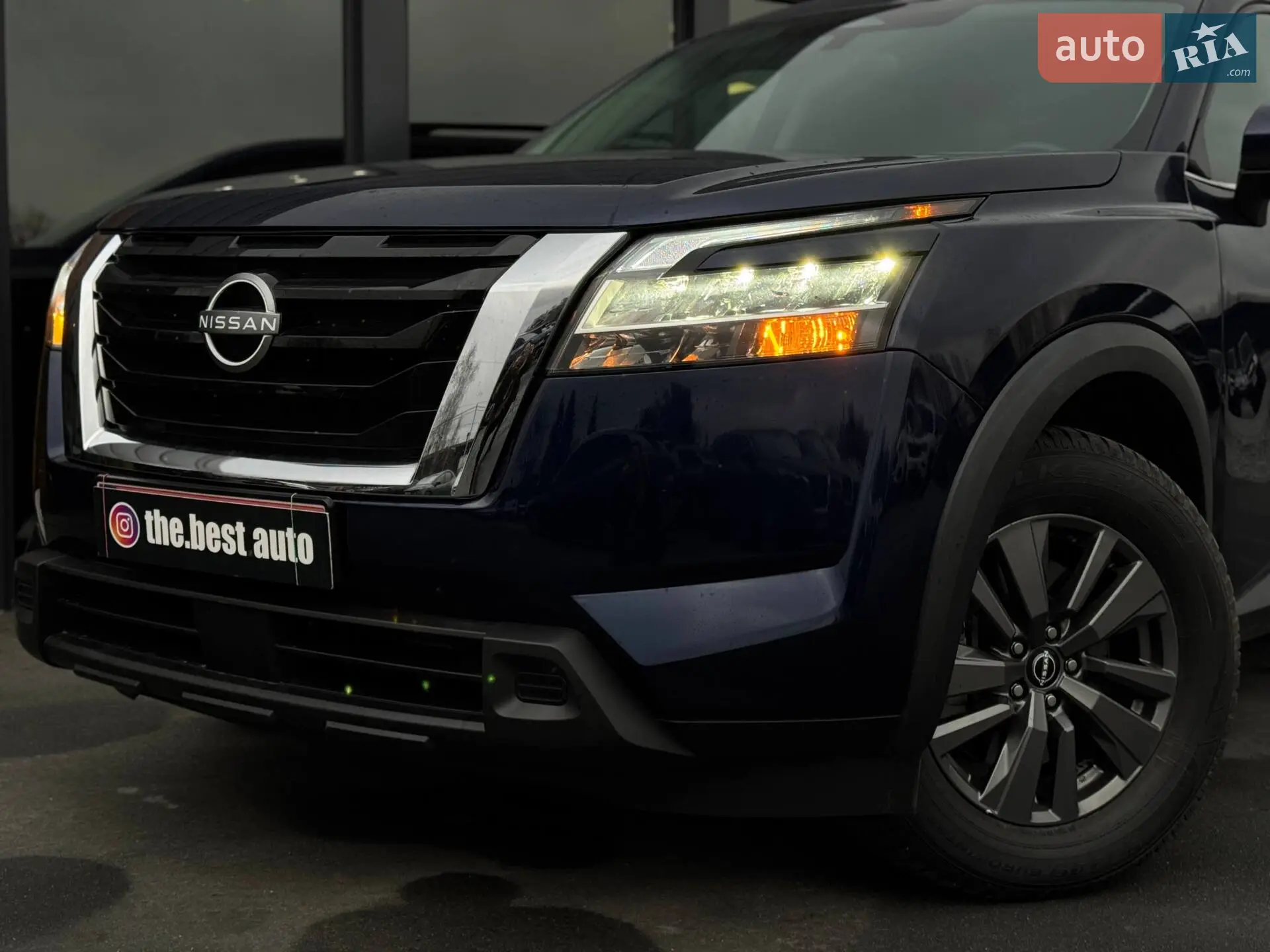 2021 Nissan Pathfinder - мініатюра 3