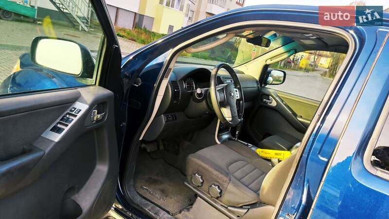 Позашляховик / Кросовер Nissan Pathfinder 2008 в Дубні
