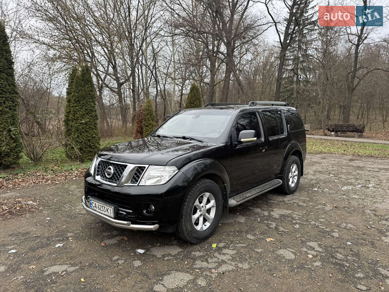 Nissan Pathfinder 2010