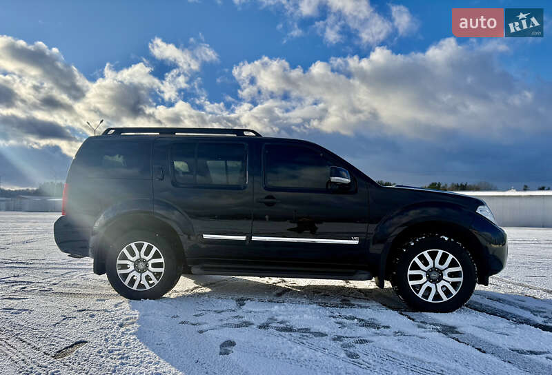 Внедорожник / Кроссовер Nissan Pathfinder 2011 в Киеве фото 5 Внедорожник / Кроссовер Nissan Pathfinder 2011 в Киеве