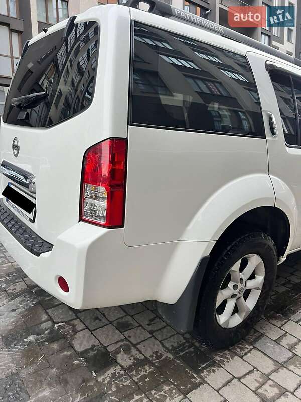 Внедорожник / Кроссовер Nissan Pathfinder 2008 в Стрые