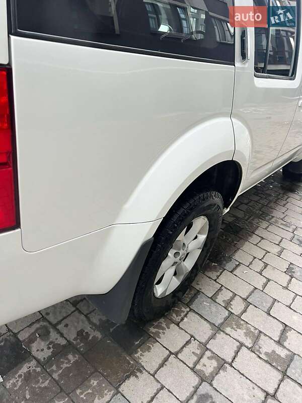 Внедорожник / Кроссовер Nissan Pathfinder 2008 в Стрые